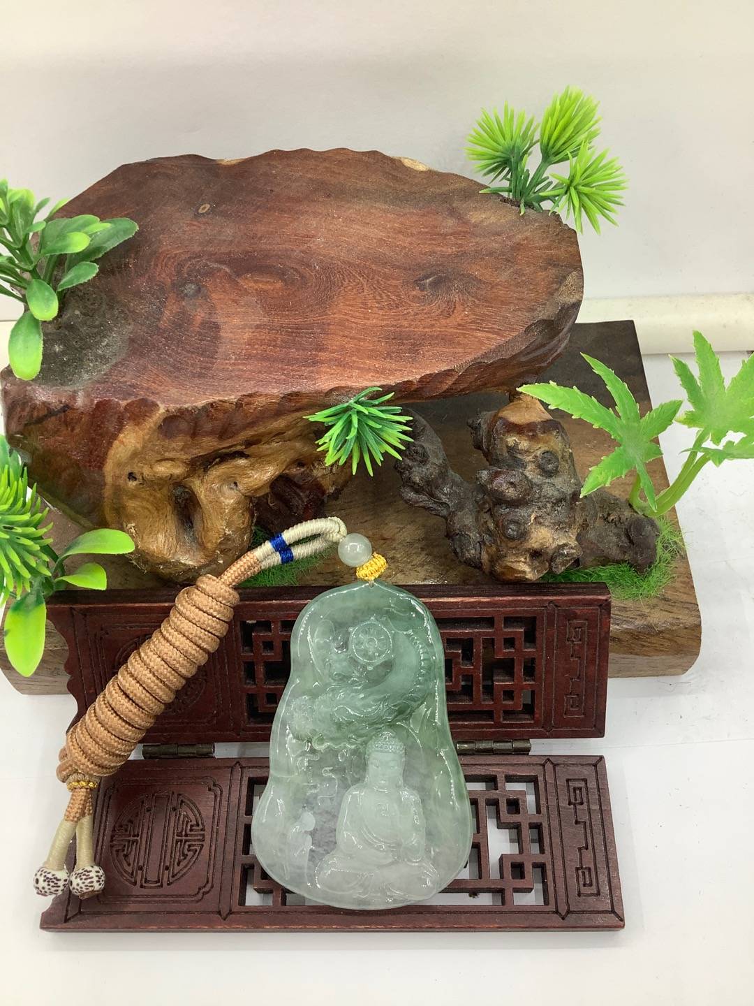 御龙阿弥