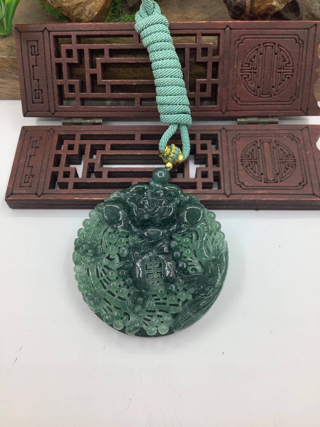 喜上眉梢