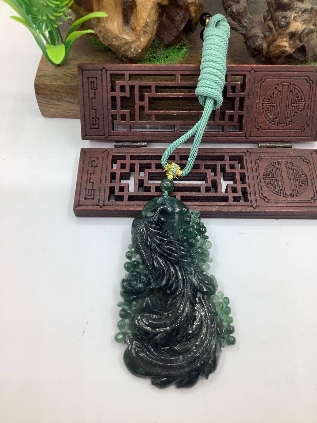凤穿牡丹