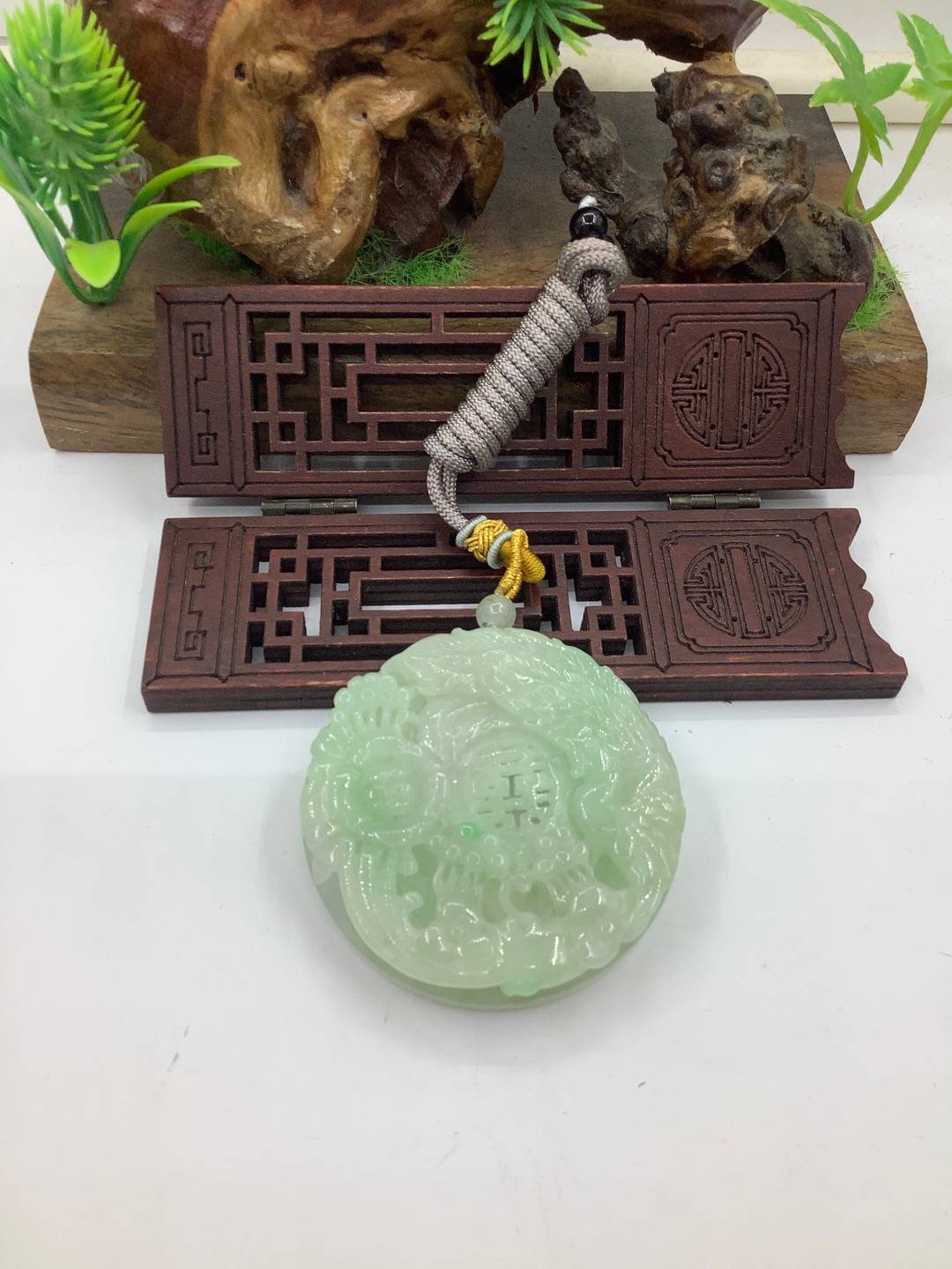 凤戏牡丹