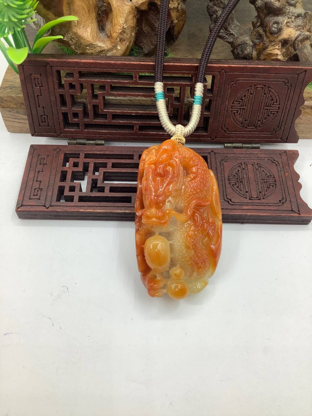 龙行天下