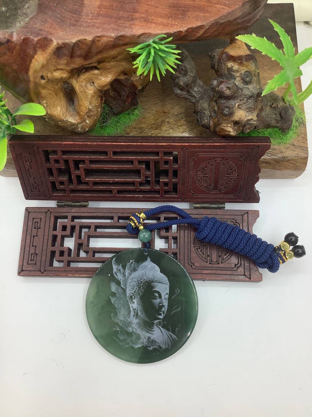 佛观天下