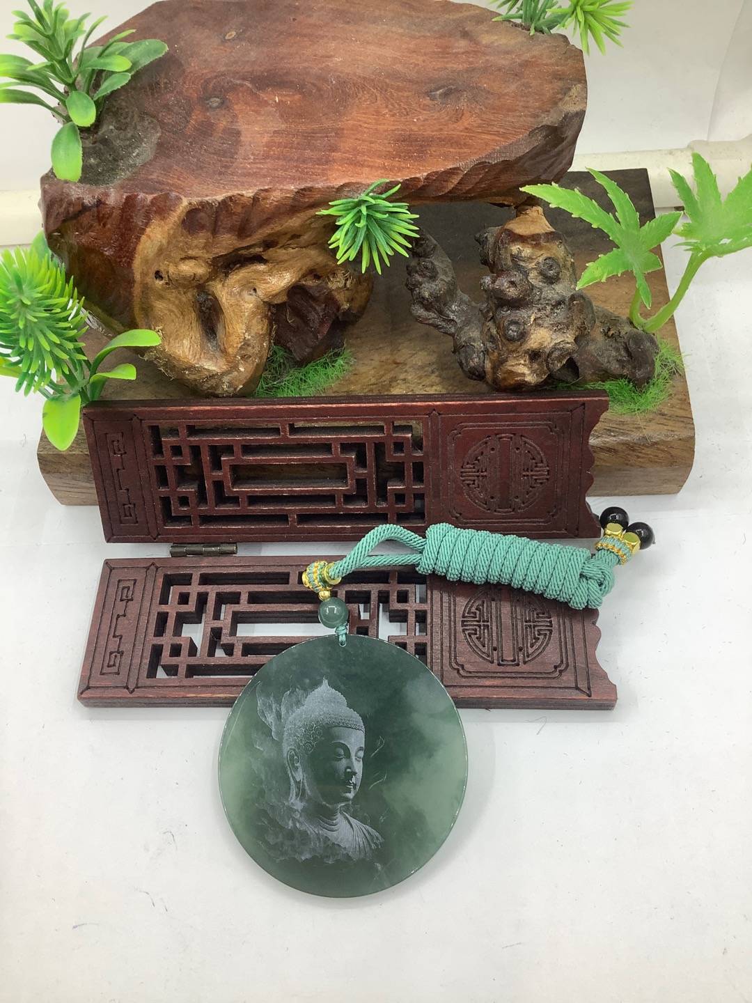佛观天下 