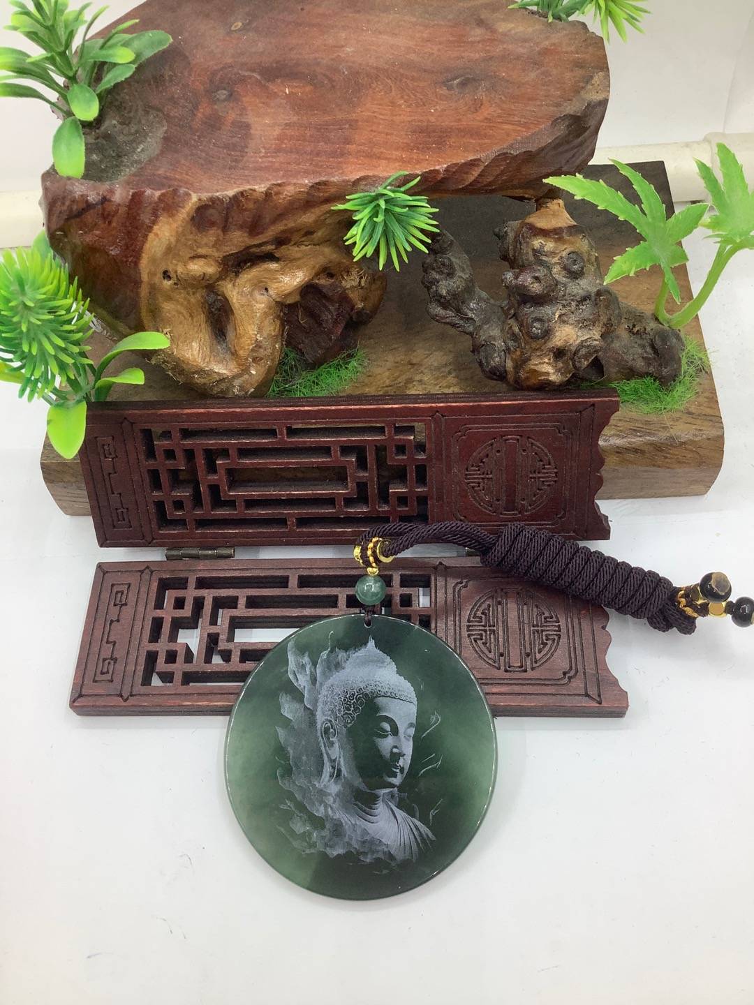 佛观天下