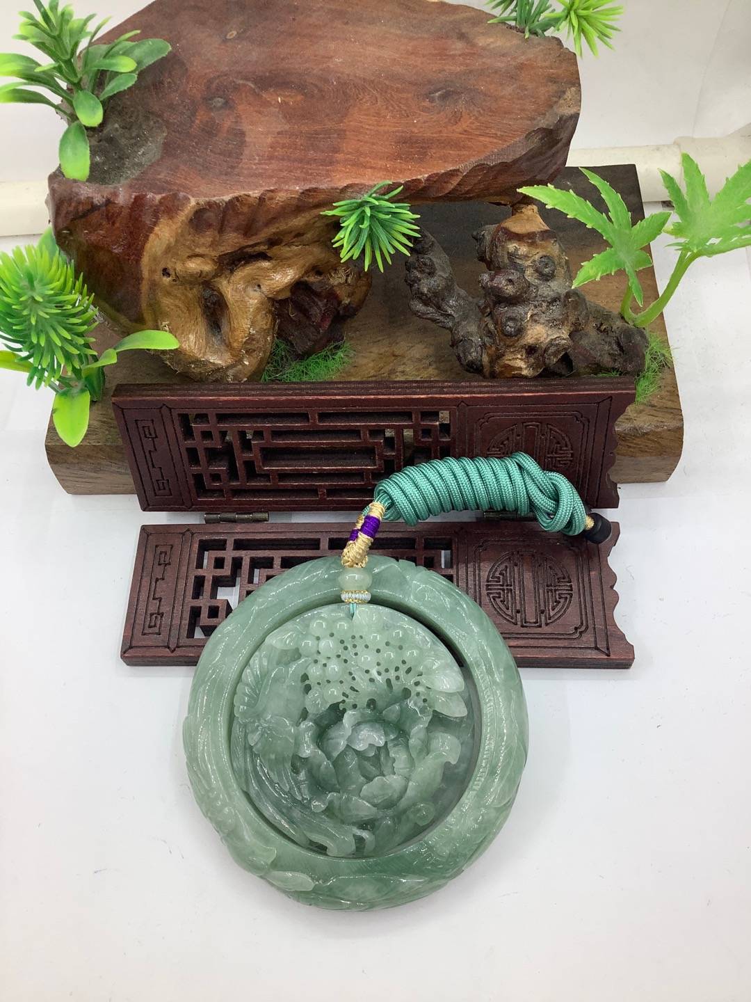 凤戏牡丹