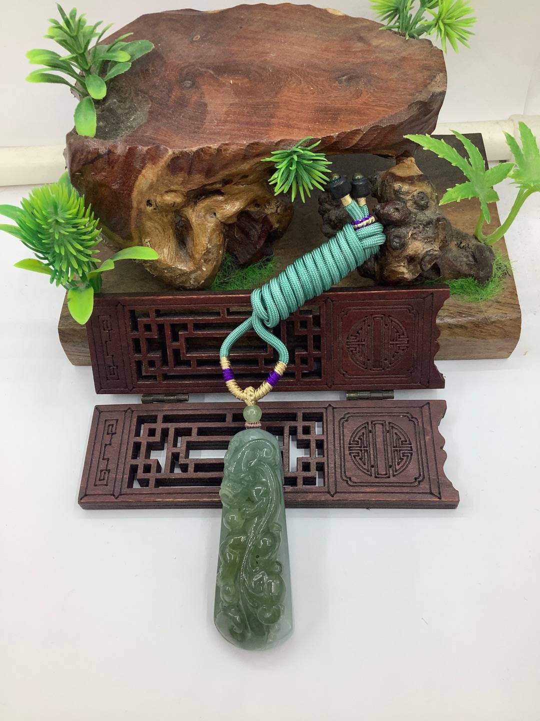 仿古龙