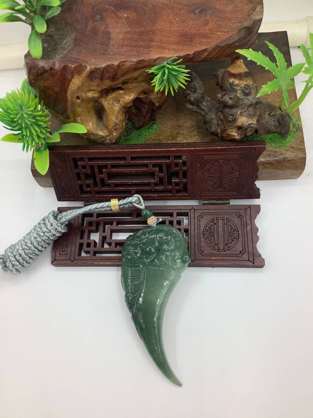 招财纳福