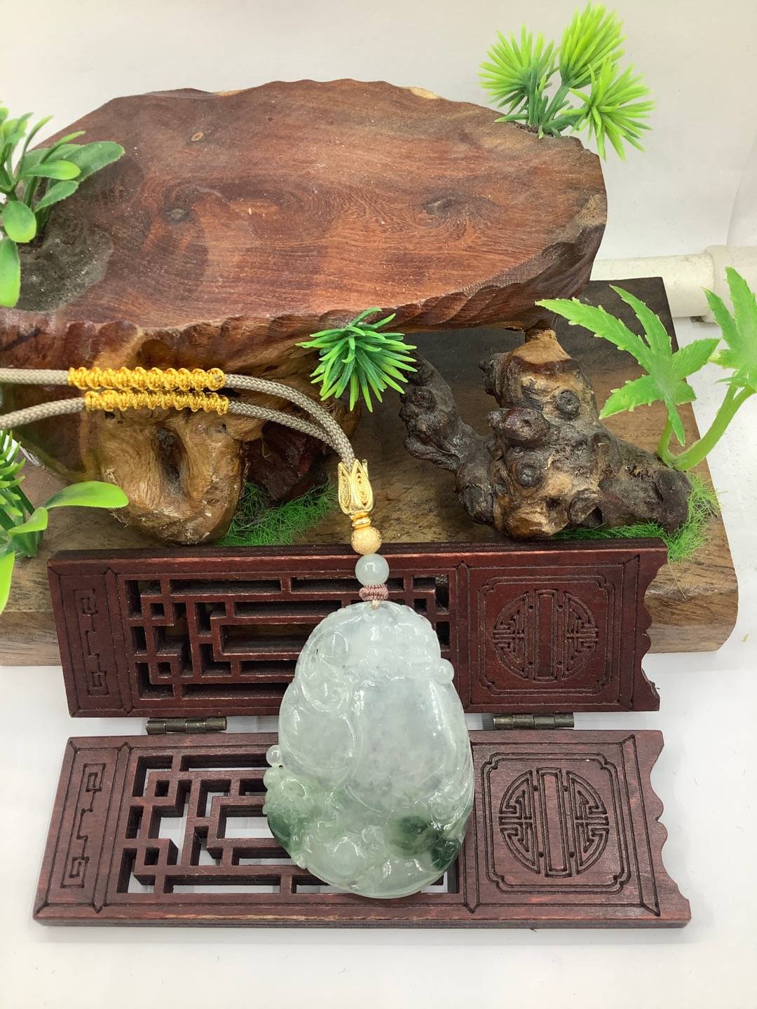 招财纳福