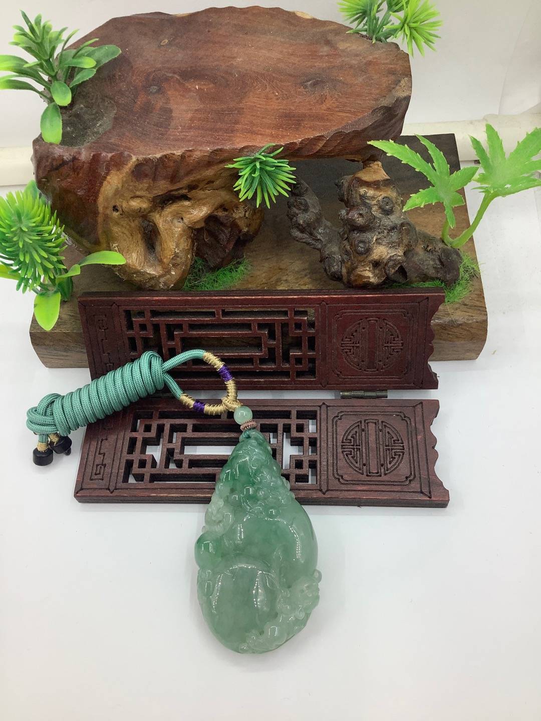 招财纳福