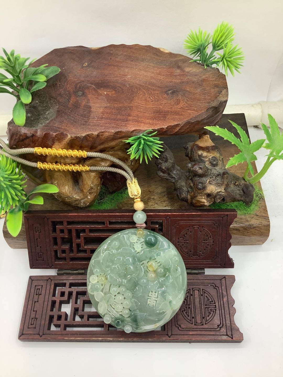 喜上眉梢