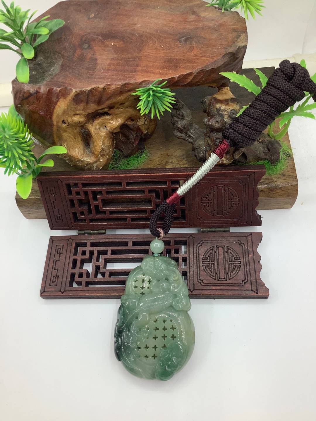 招财纳福