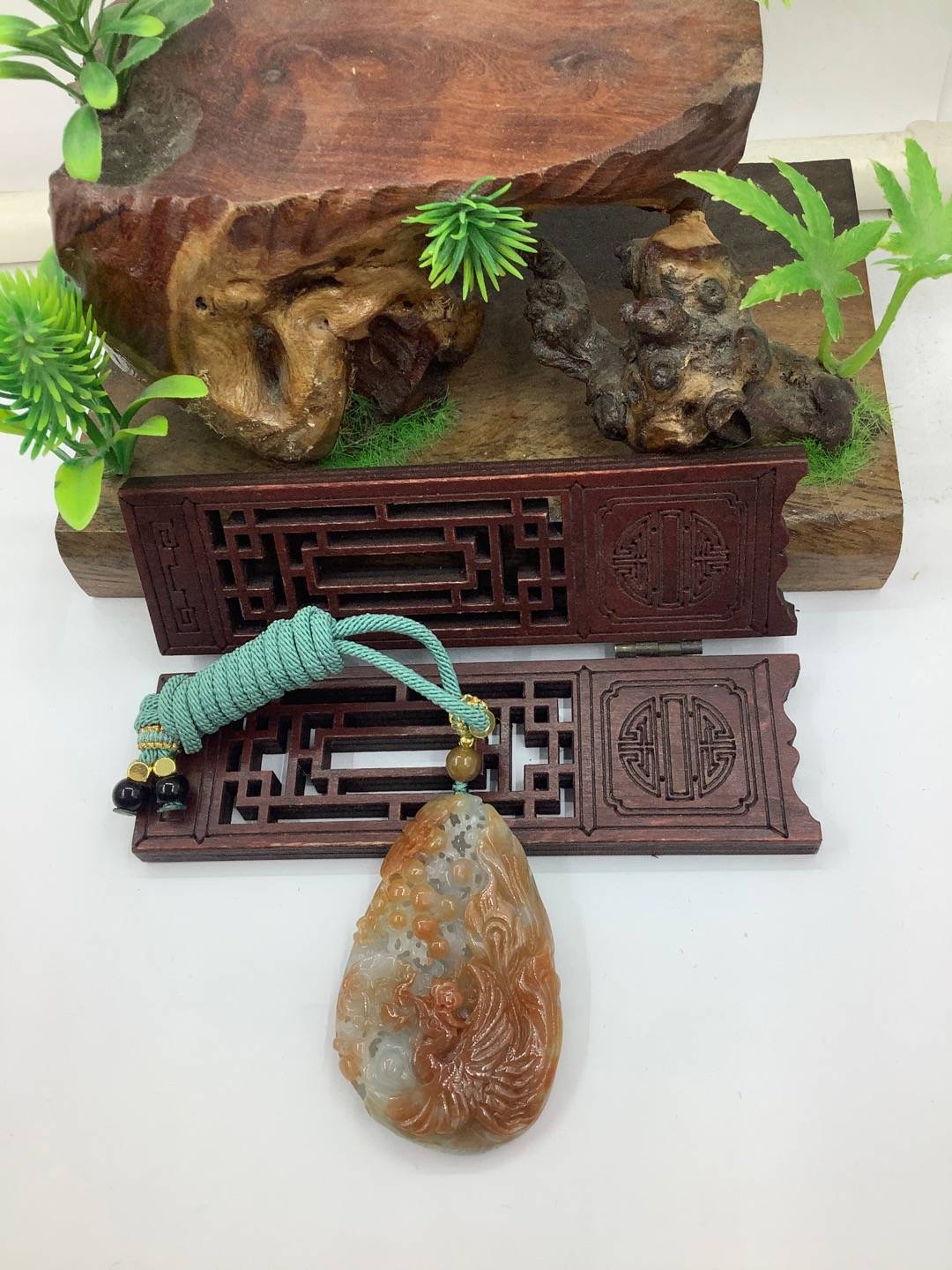 凤戏牡丹