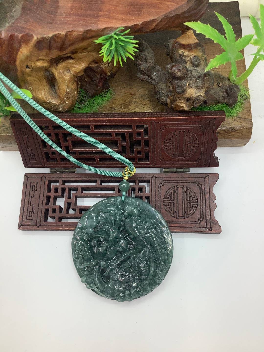 凤穿牡丹