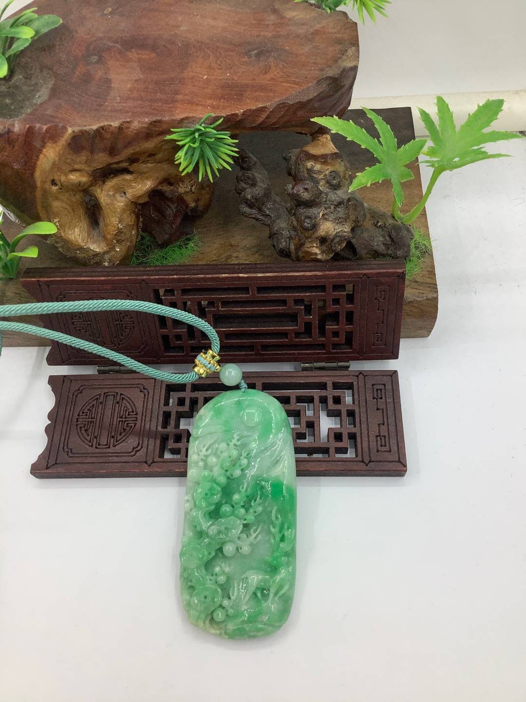 鹿梅同春