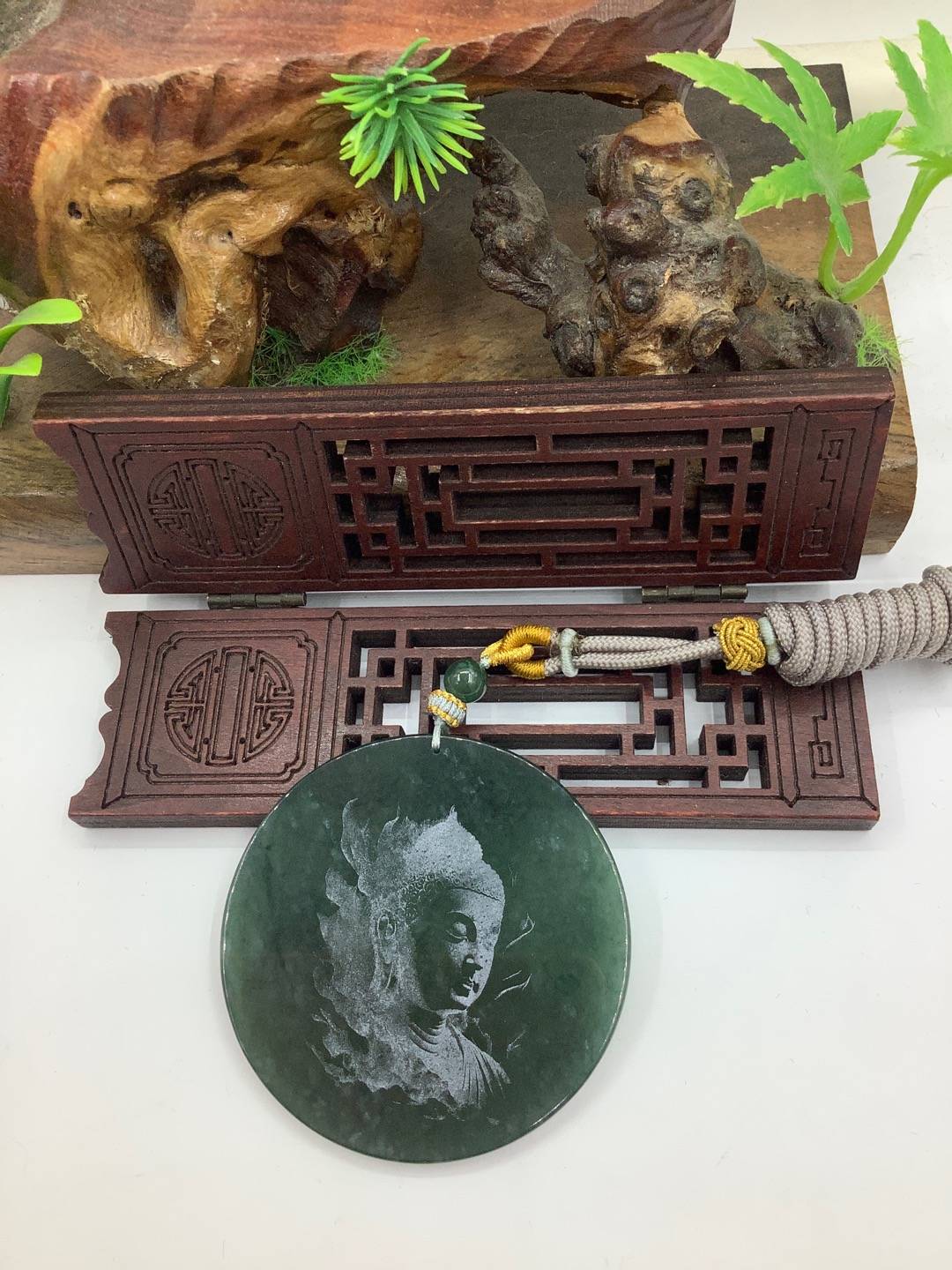 佛观天下