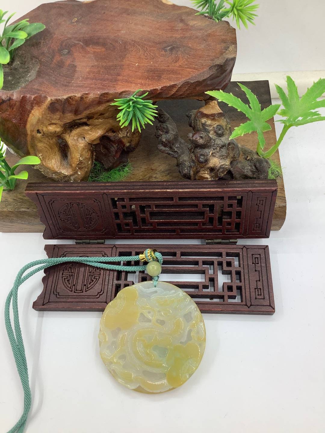 龙行天下