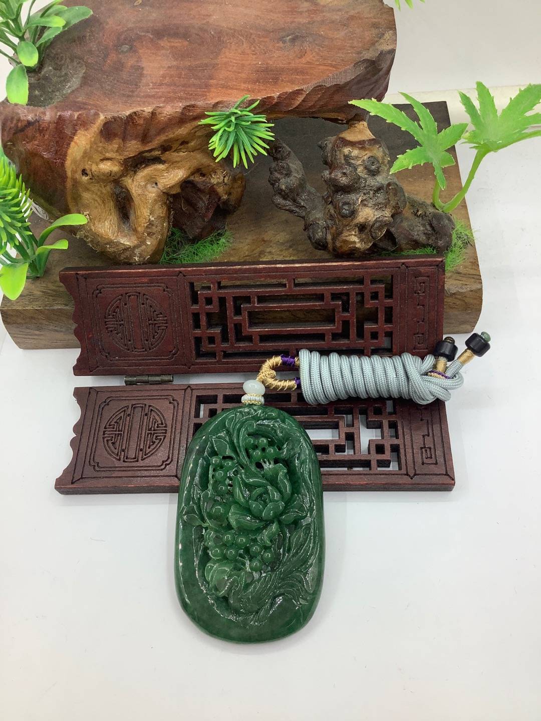 喜上枝头