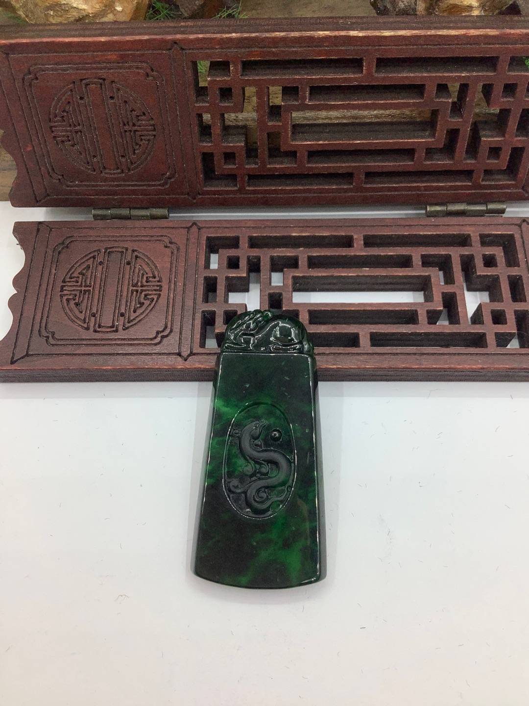 仿古牌