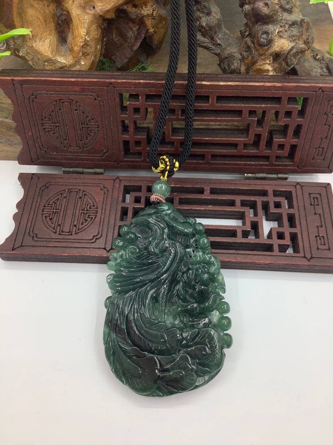 凤戏牡丹