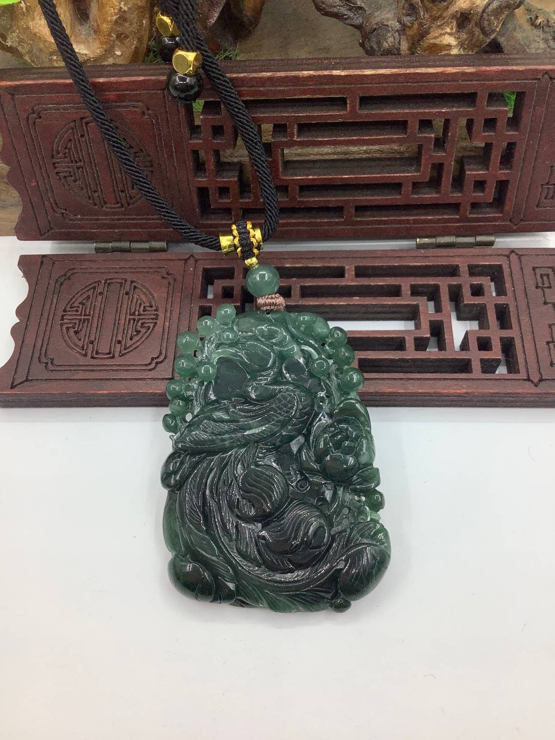 凤戏牡丹