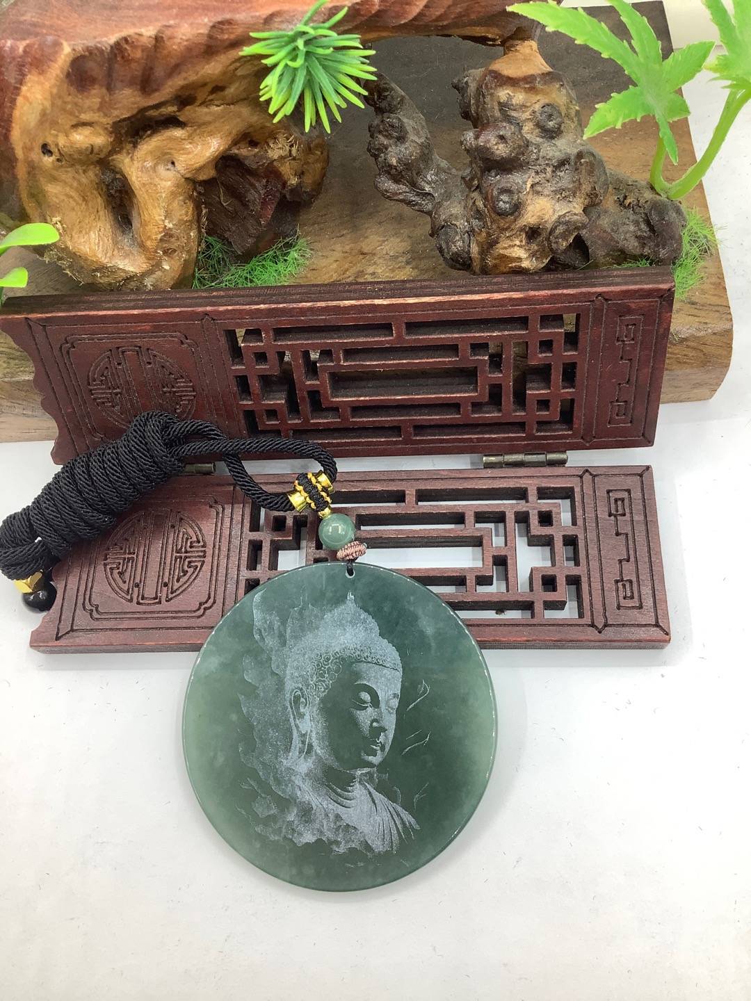 佛观天下