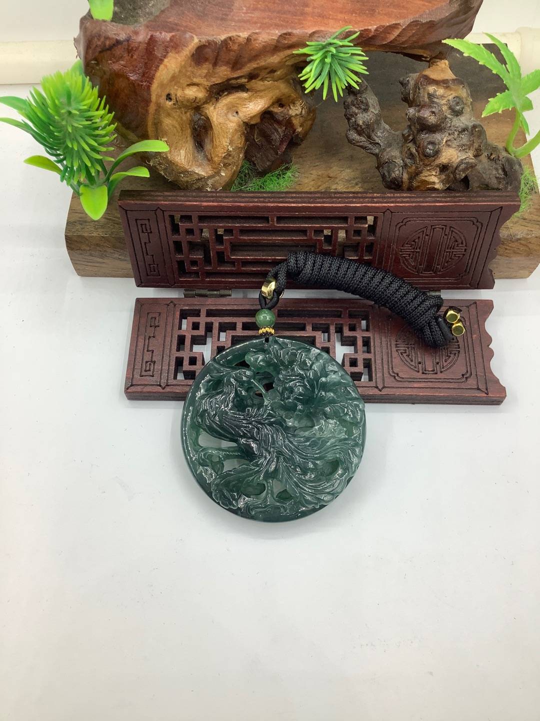 凤戏牡丹