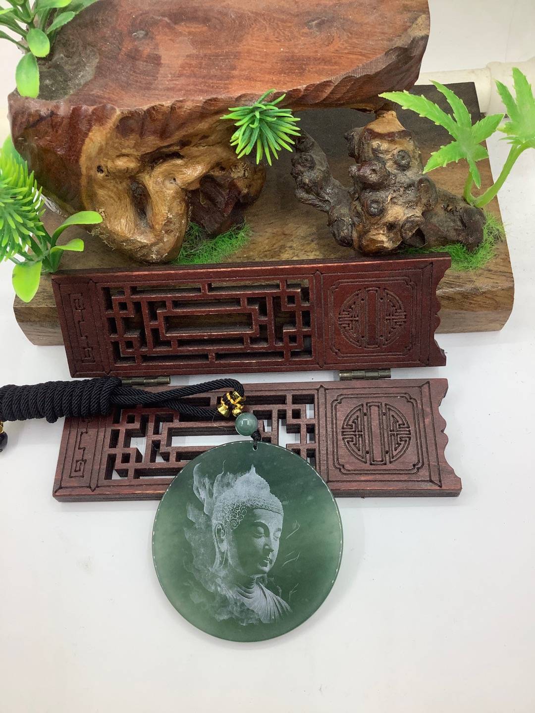 佛观天下