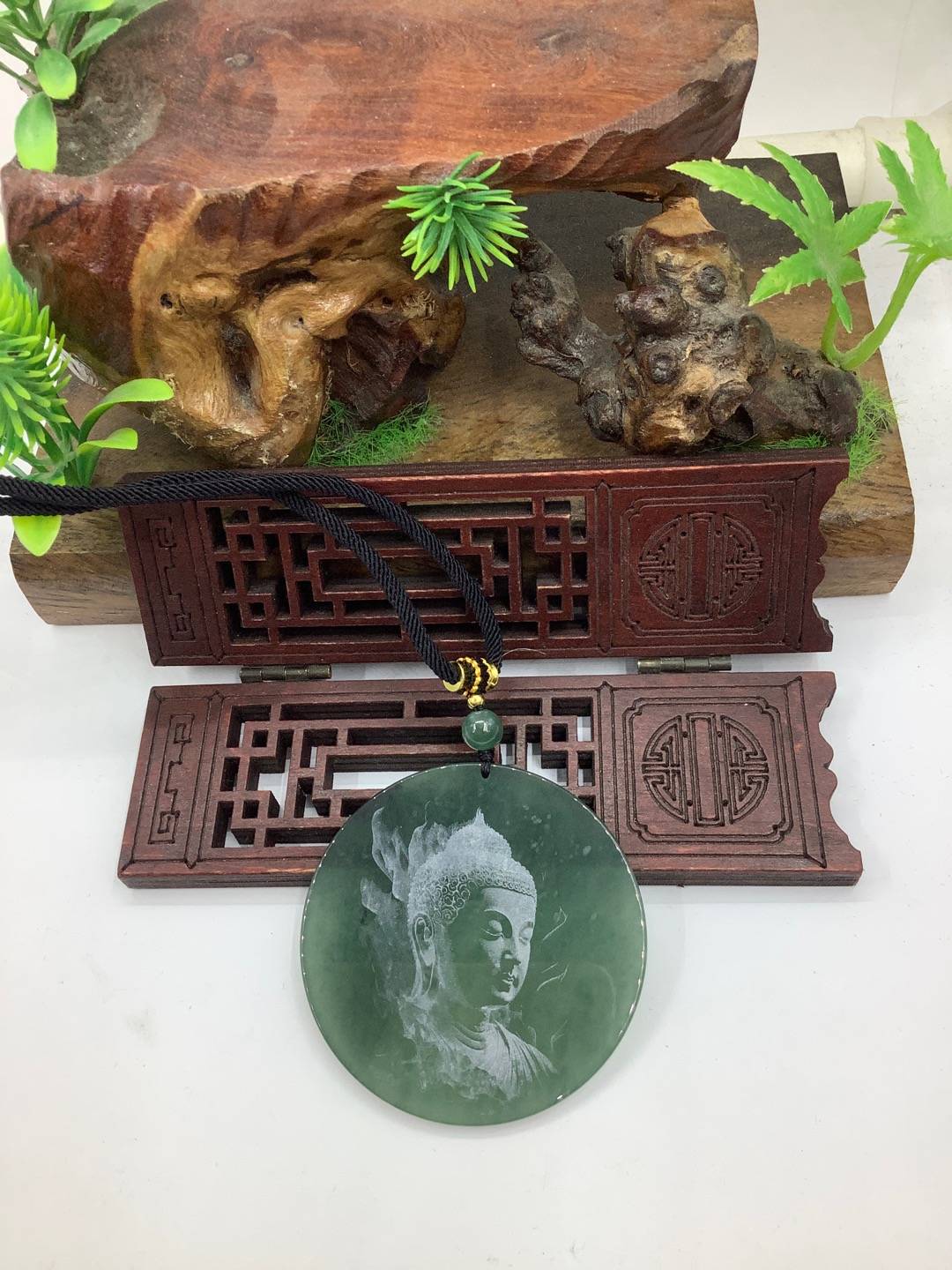 佛观天下