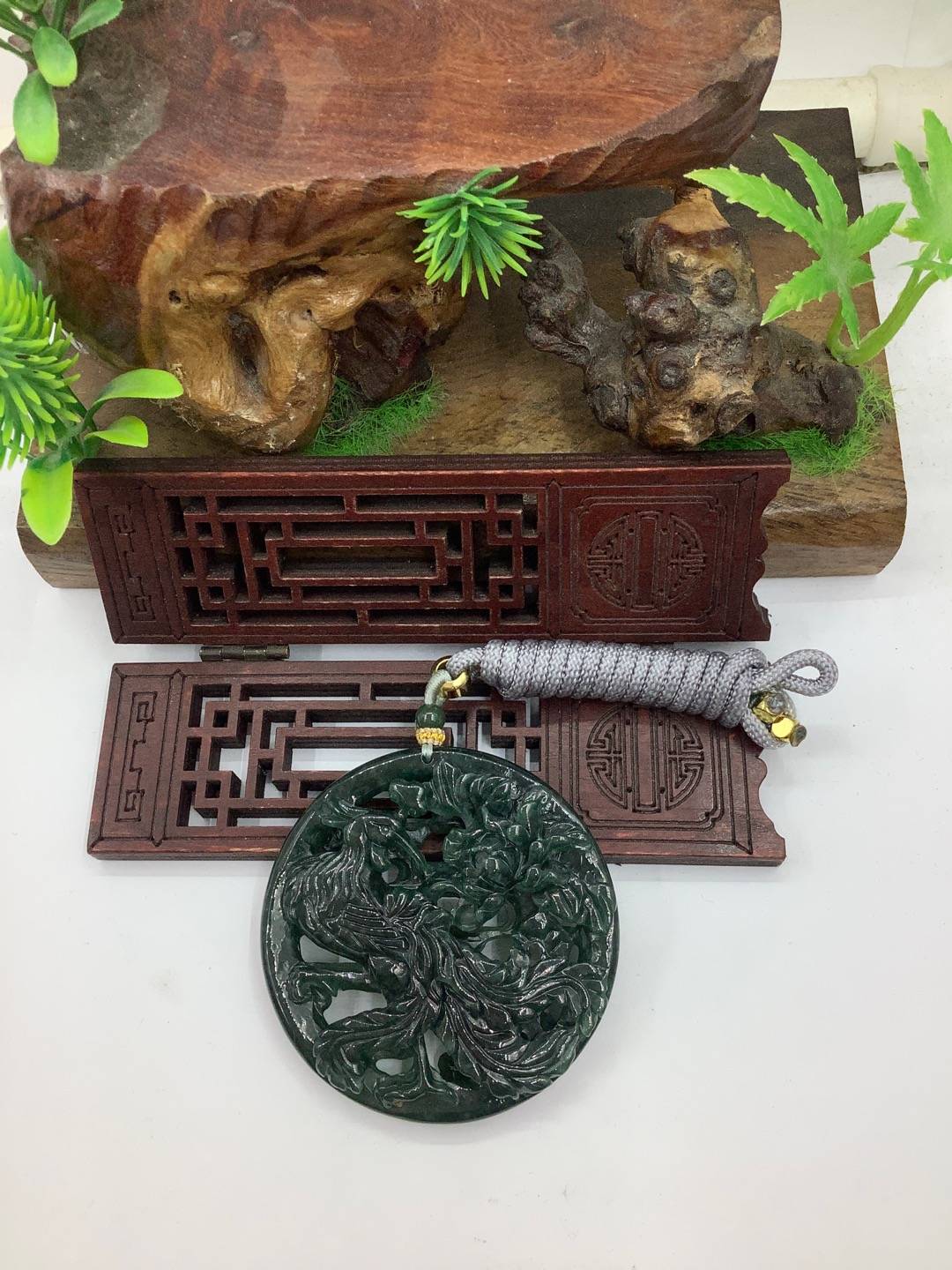 凤戏牡丹