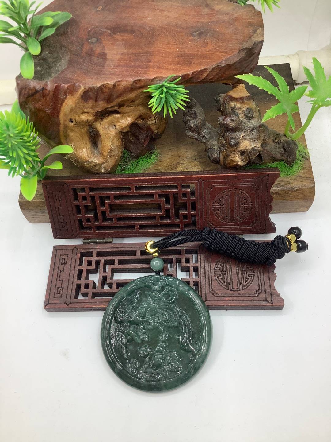 凤戏牡丹