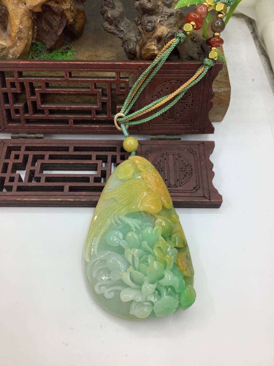 凤戏牡丹