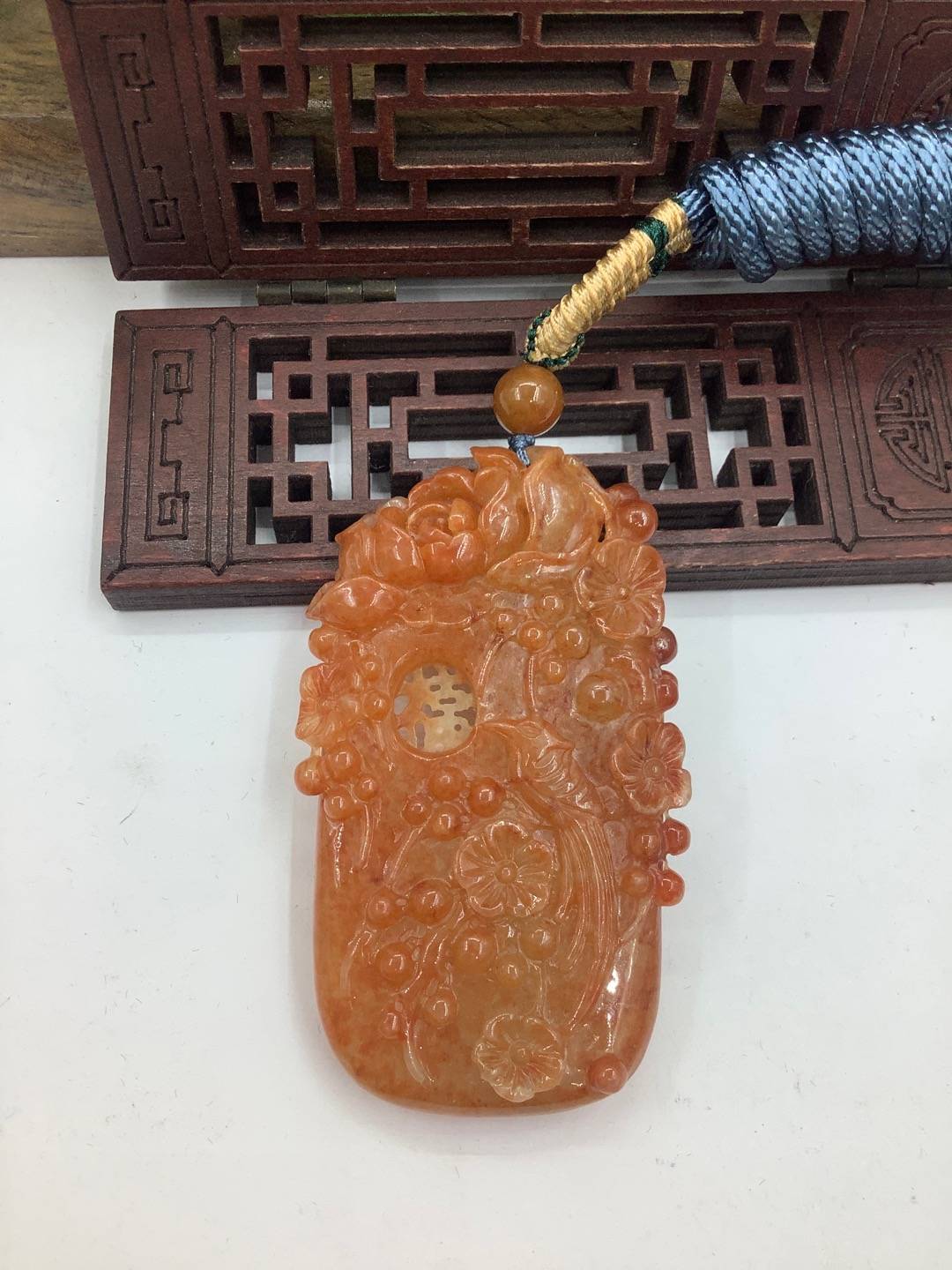 喜上眉梢