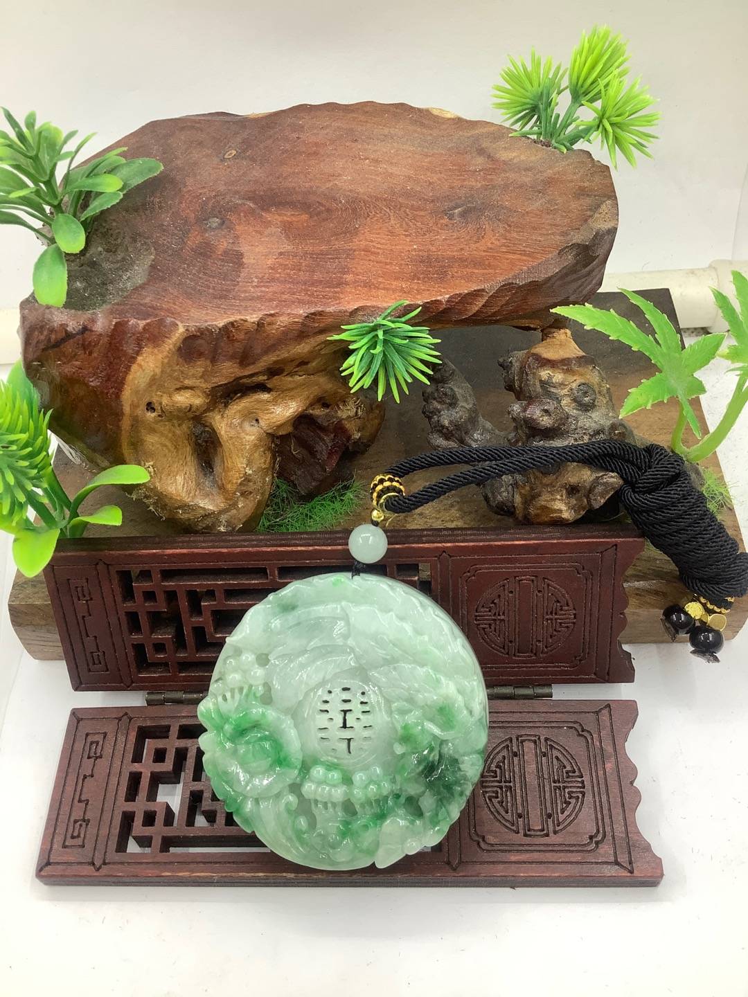 凤戏牡丹