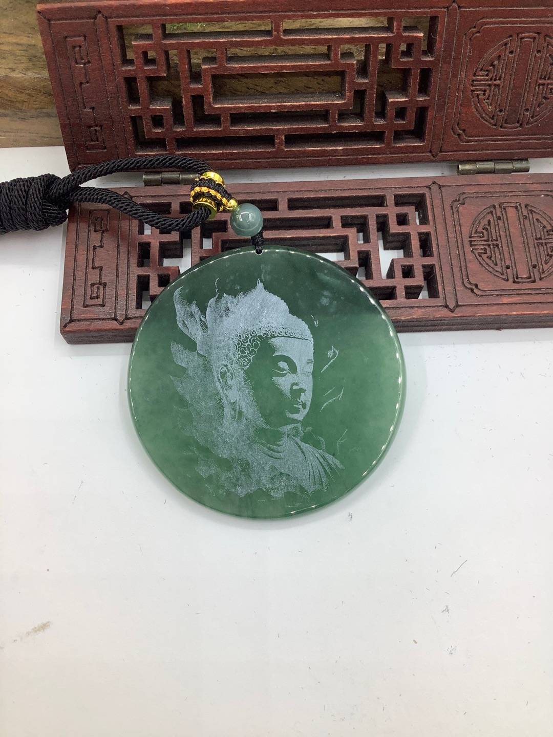 佛观天下