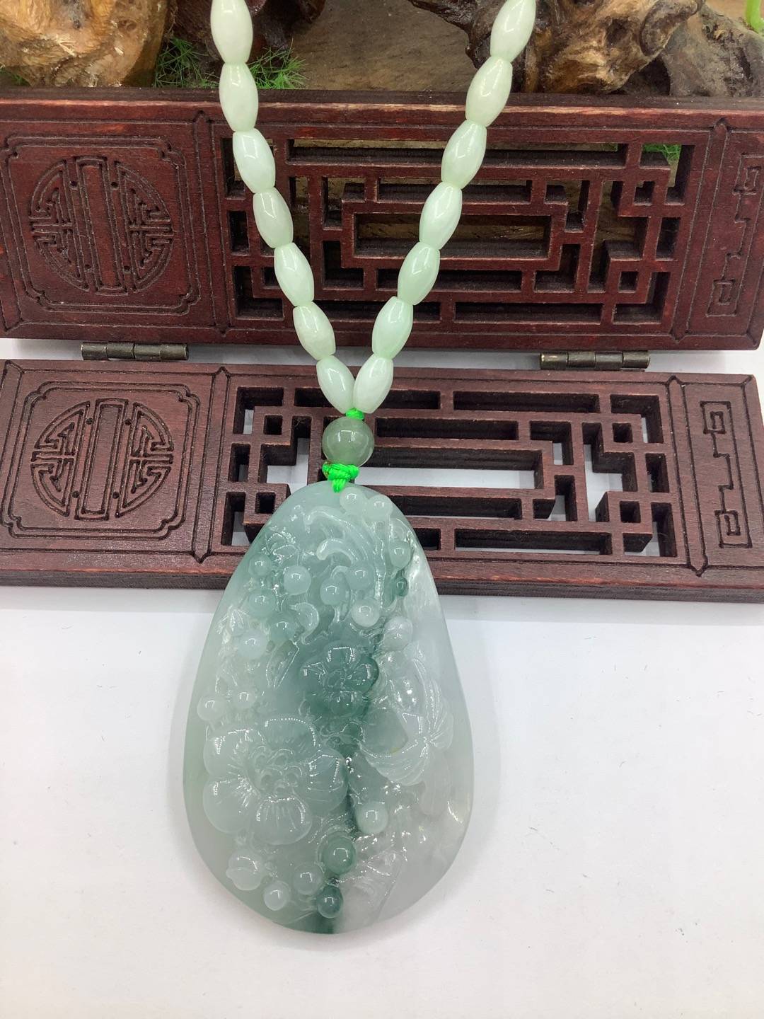 喜上眉梢