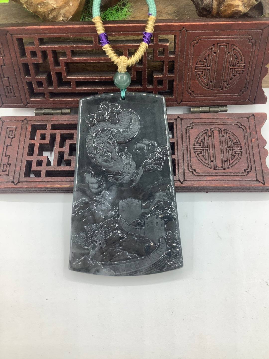 龙行天下