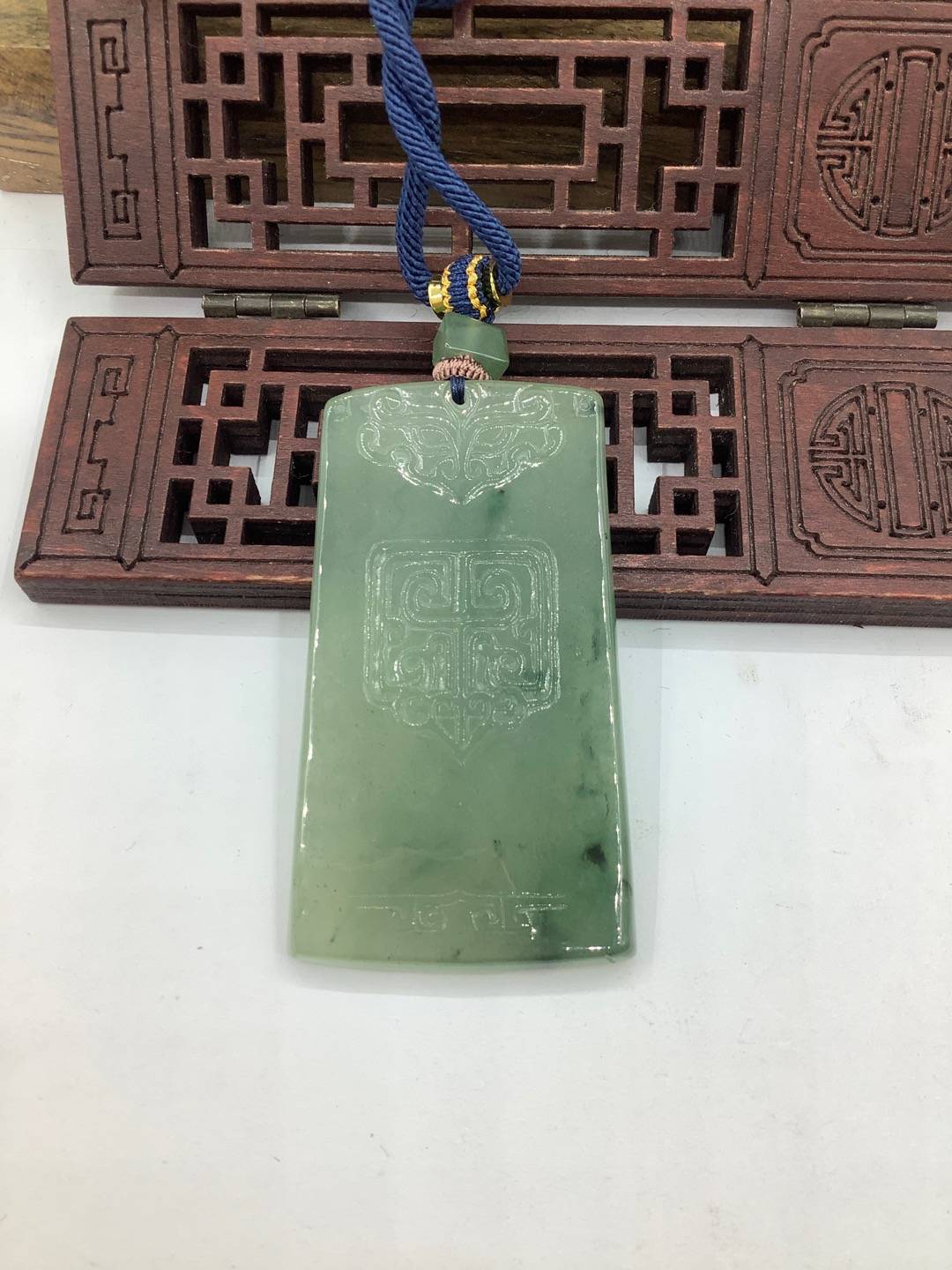 仿古牌