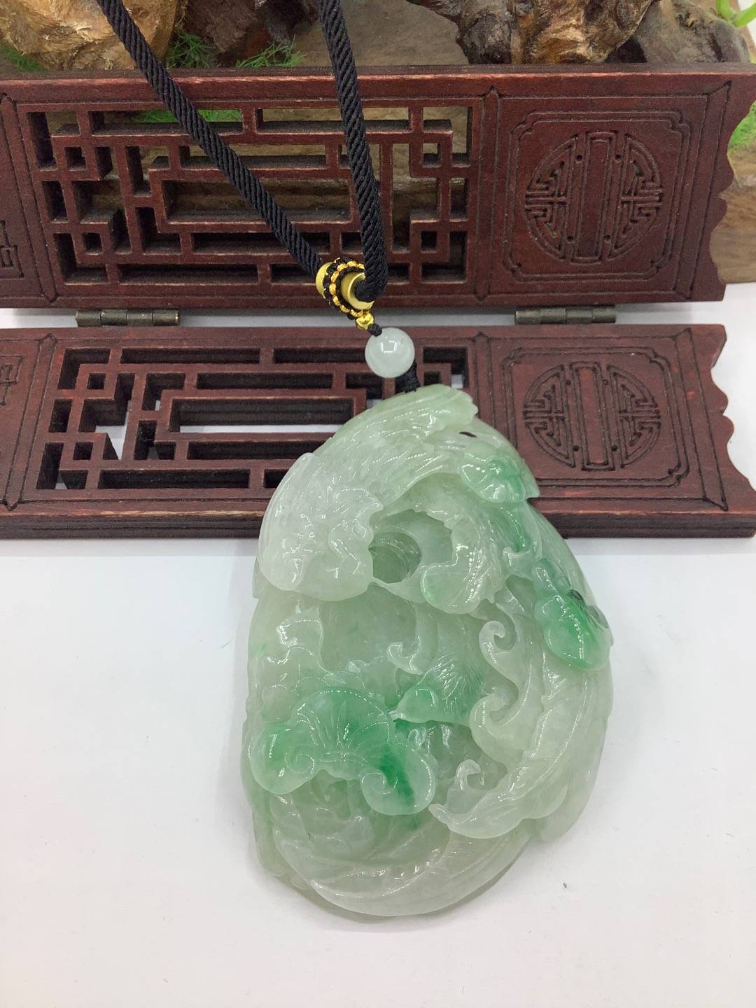 凤穿牡丹
