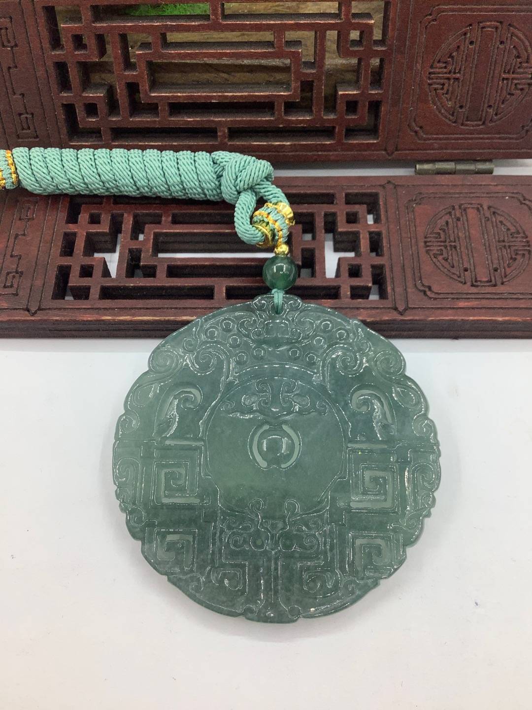 仿古牌
