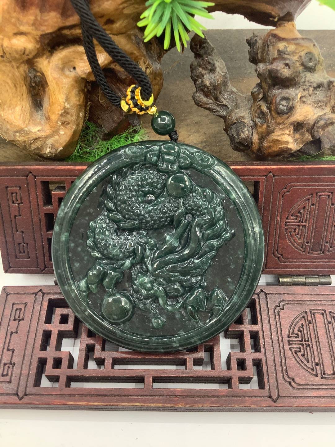 龙行天下