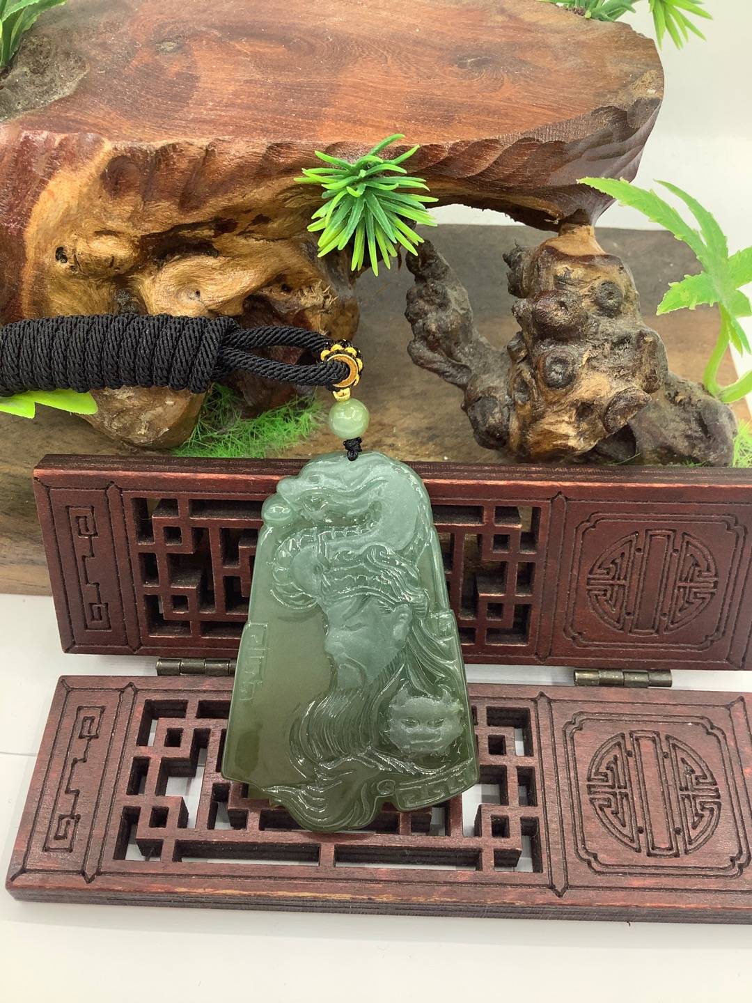 御龙关公