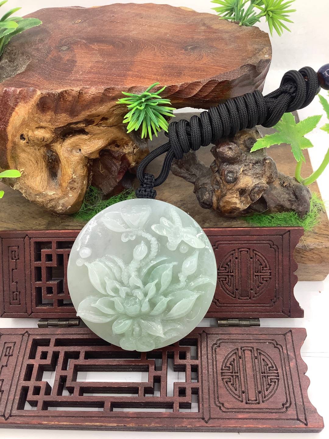一品青莲