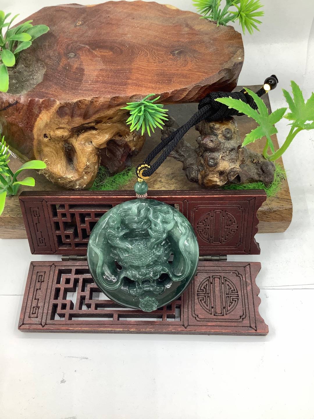 龙行天下
