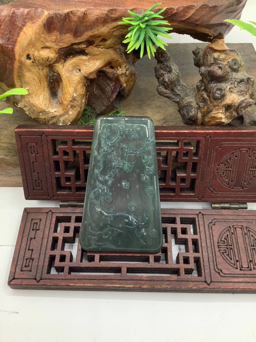 鹿梅同春