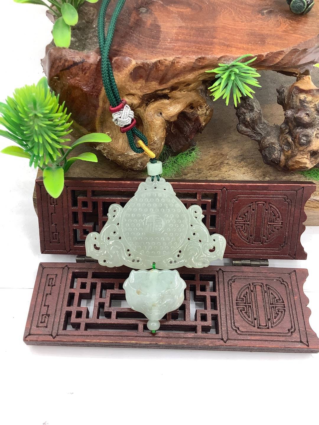 仿古牌