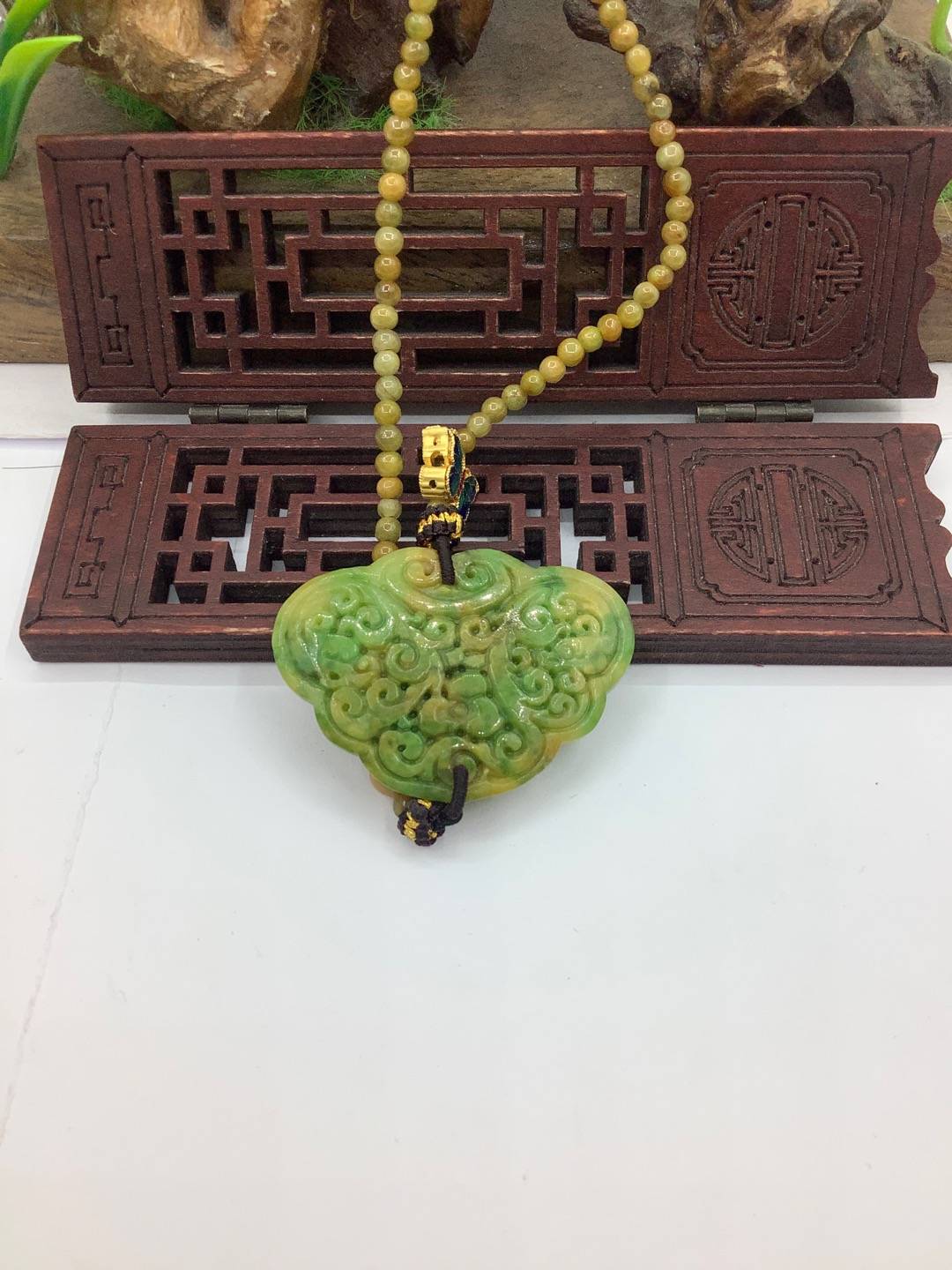 仿古牌