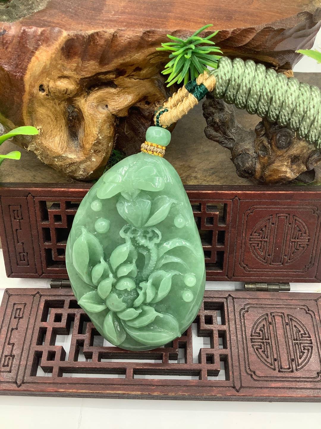 一品青莲