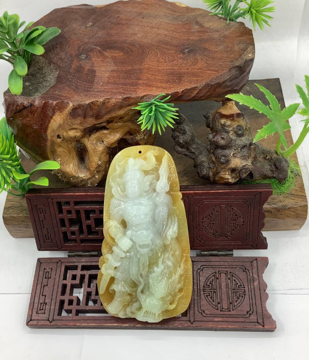神龙护主