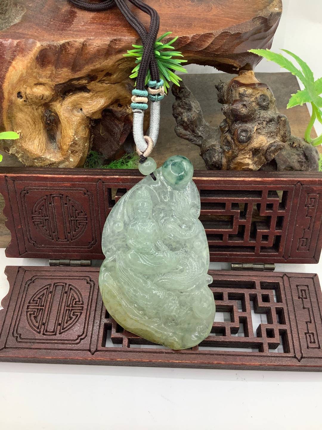 御龙观音