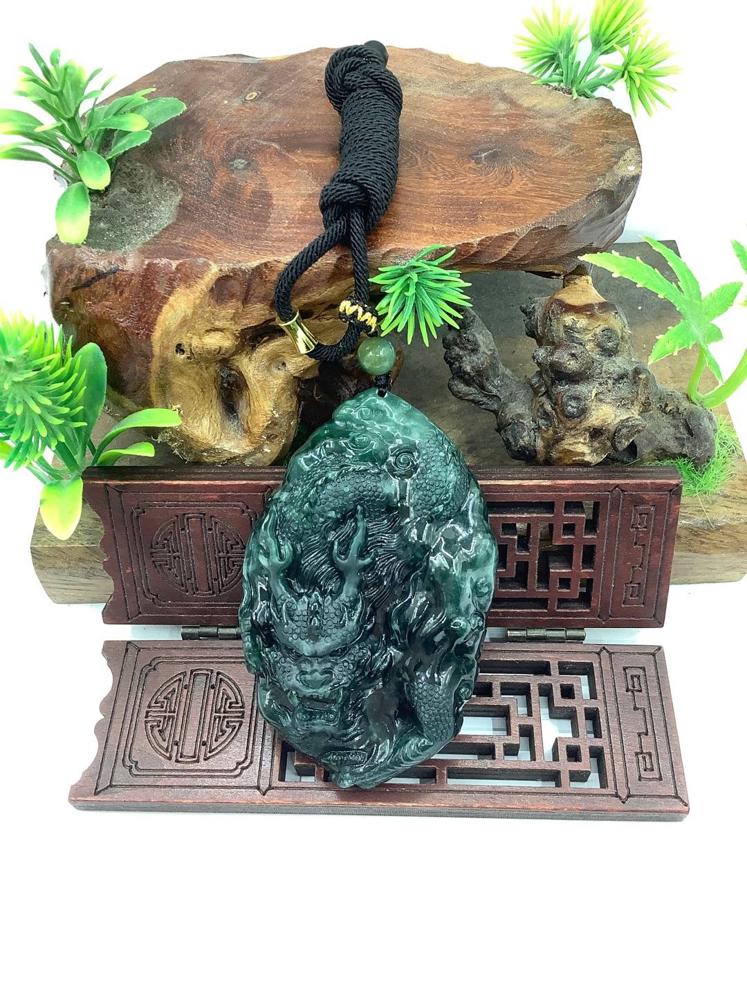 龙行天下